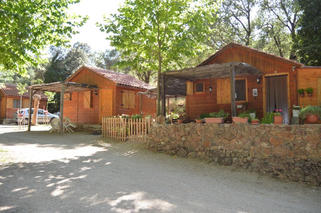 Cabanas Camping Sierra De Penascosa المظهر الخارجي الصورة
