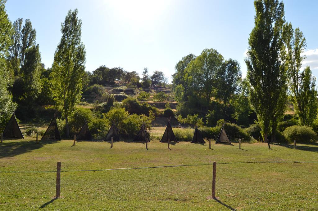 Cabanas Camping Sierra De Penascosa المظهر الخارجي الصورة