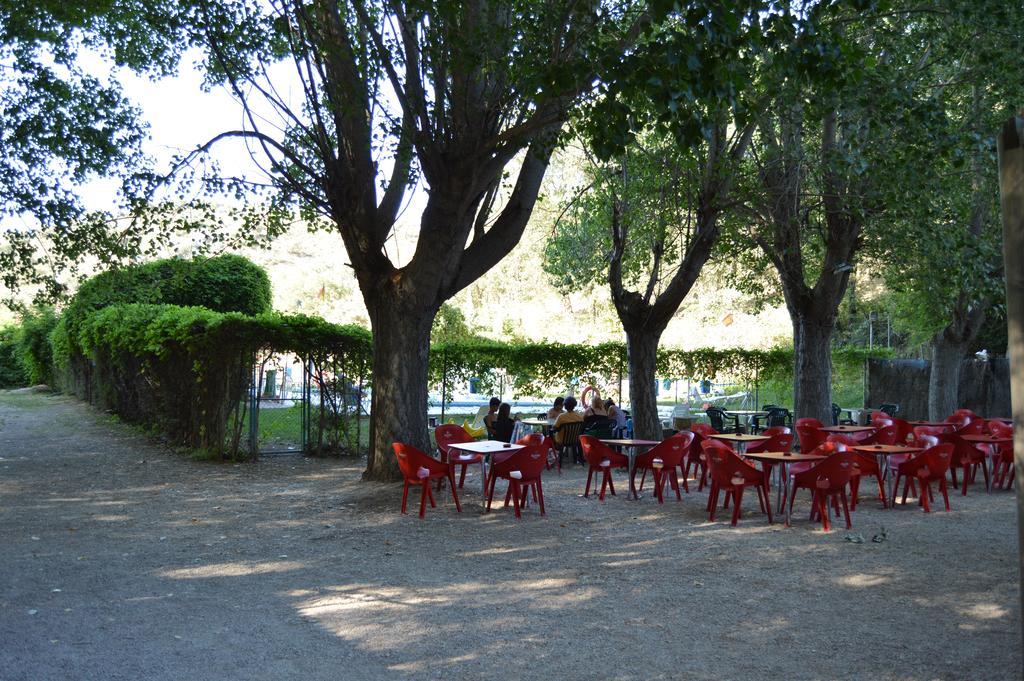 Cabanas Camping Sierra De Penascosa المظهر الخارجي الصورة