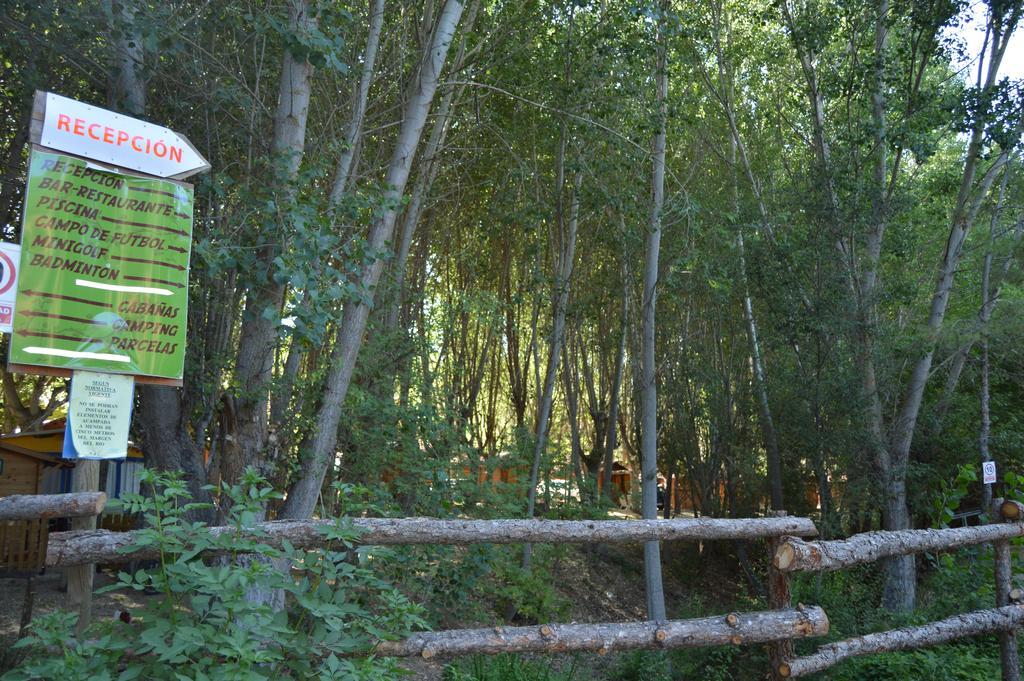 Cabanas Camping Sierra De Penascosa المظهر الخارجي الصورة