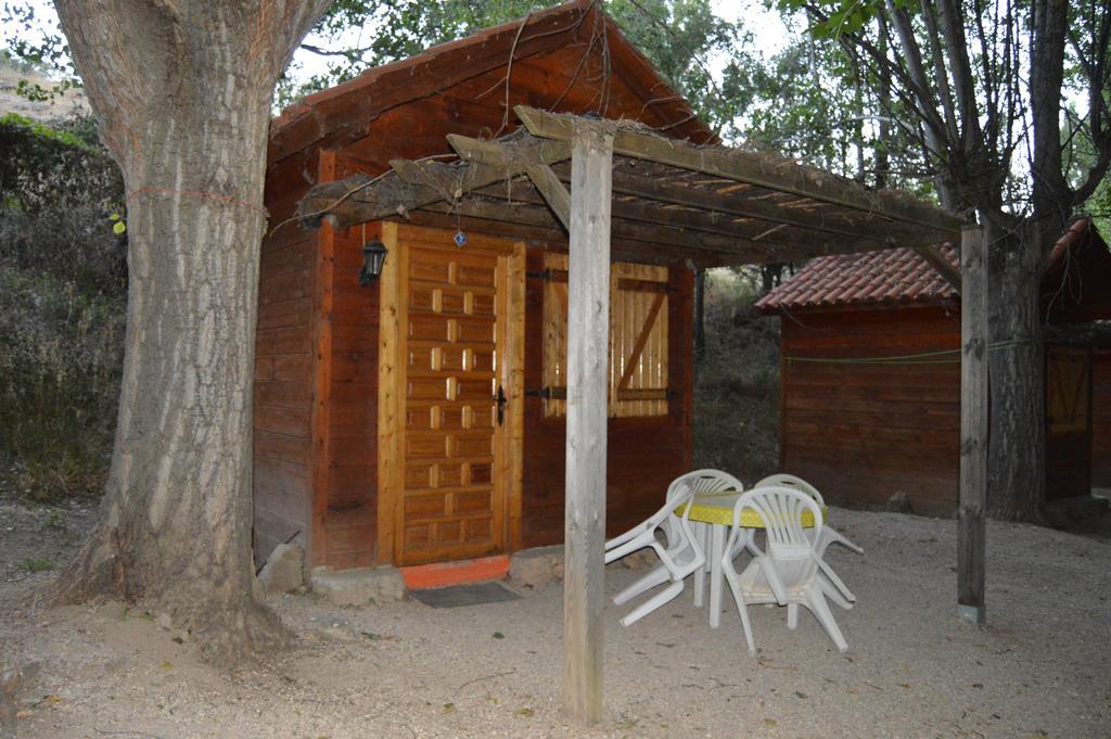 Cabanas Camping Sierra De Penascosa المظهر الخارجي الصورة